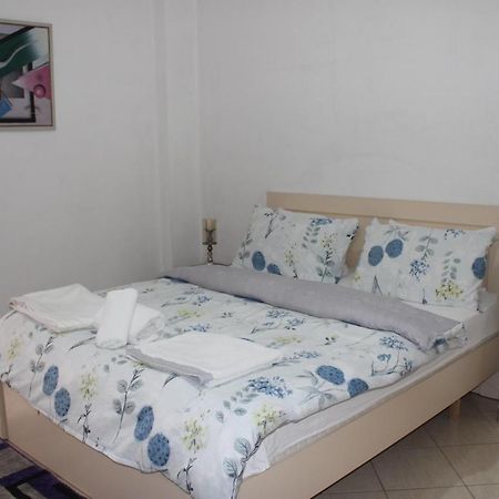 Bledi'S Cozy Apartment In New Blvd Тирана Екстериор снимка
